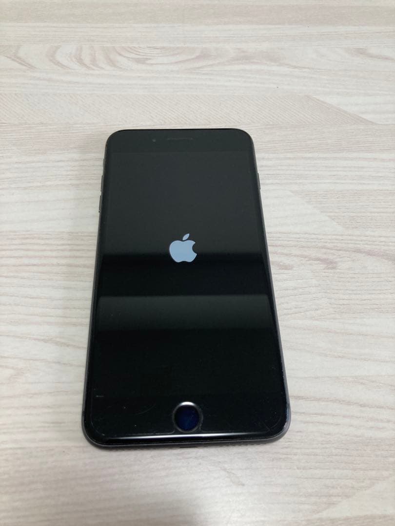 iPhone 8 Plus 64GB ブラック SIMフリー