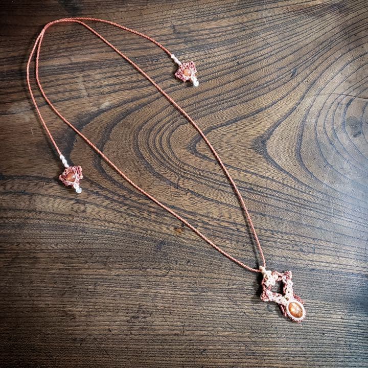 日長石「サンストーン 」マクラメ編みネックレス