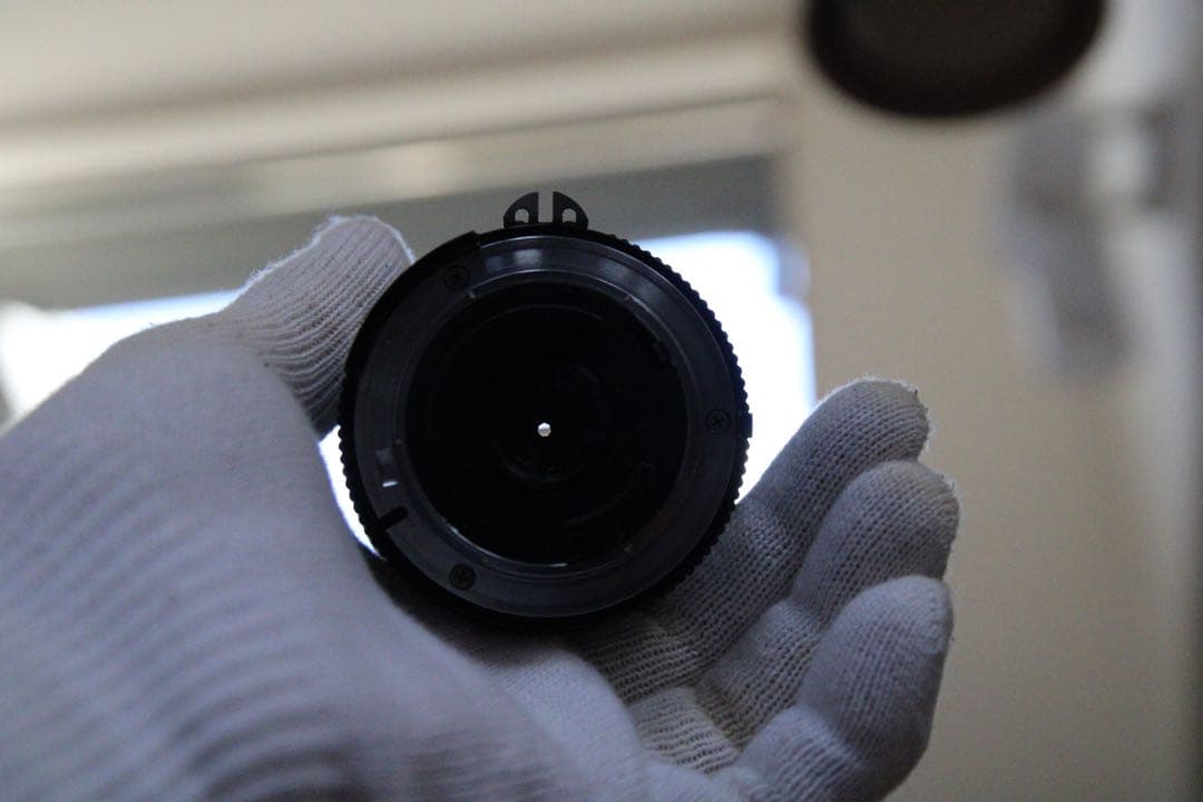 Nikon NIKKOR 20mm f/2.8 レンズ