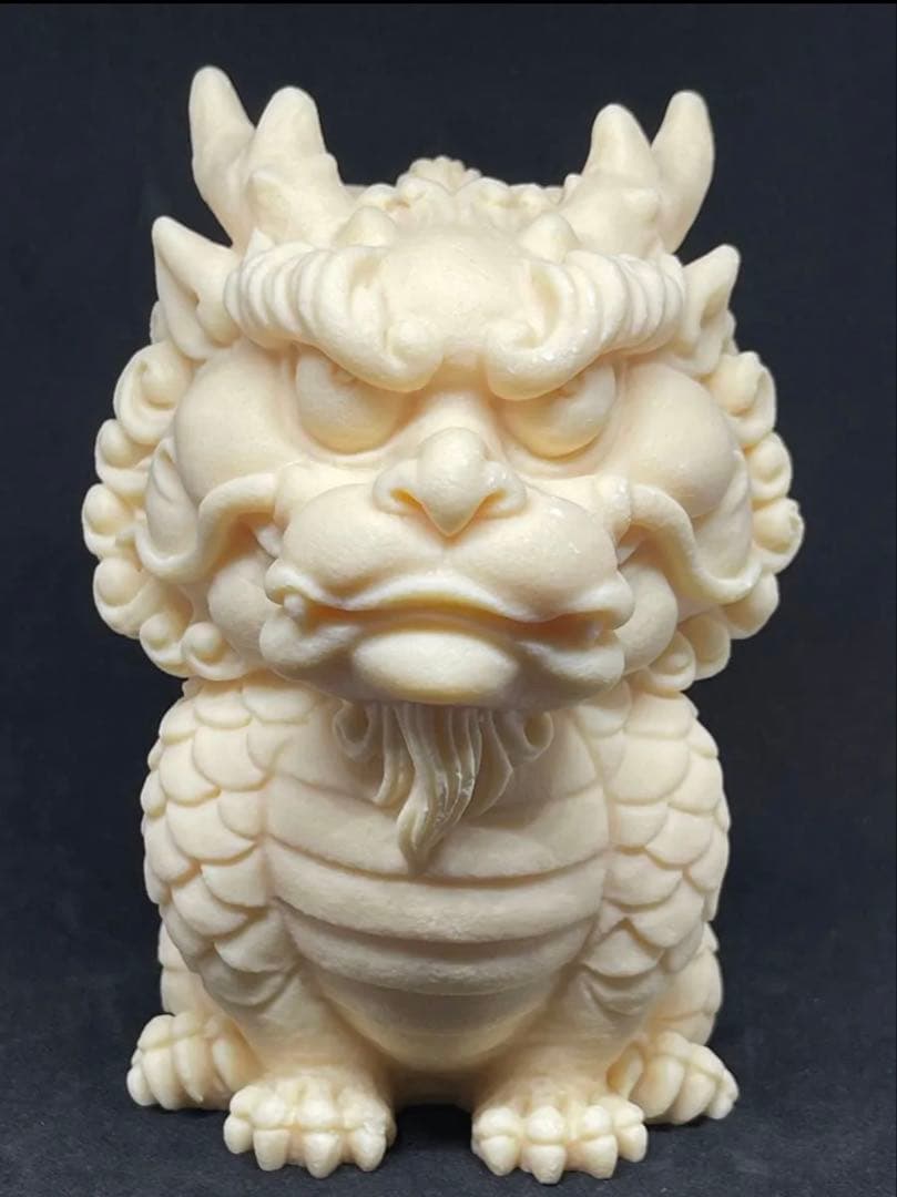 アイボリーナッツ 龍神様　彫刻　天然石　邪気払い・守神・幸運・金運