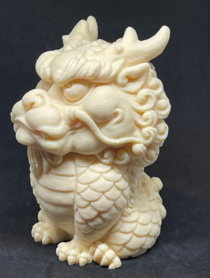 アイボリーナッツ 龍神様　彫刻　天然石　邪気払い・守神・幸運・金運