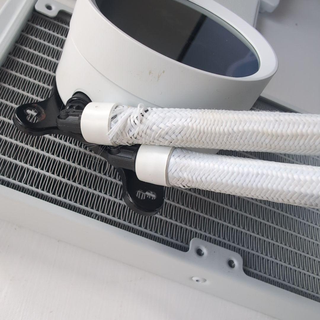 NZXT KRAKEN X73 White（ホワイト）ジャンク品