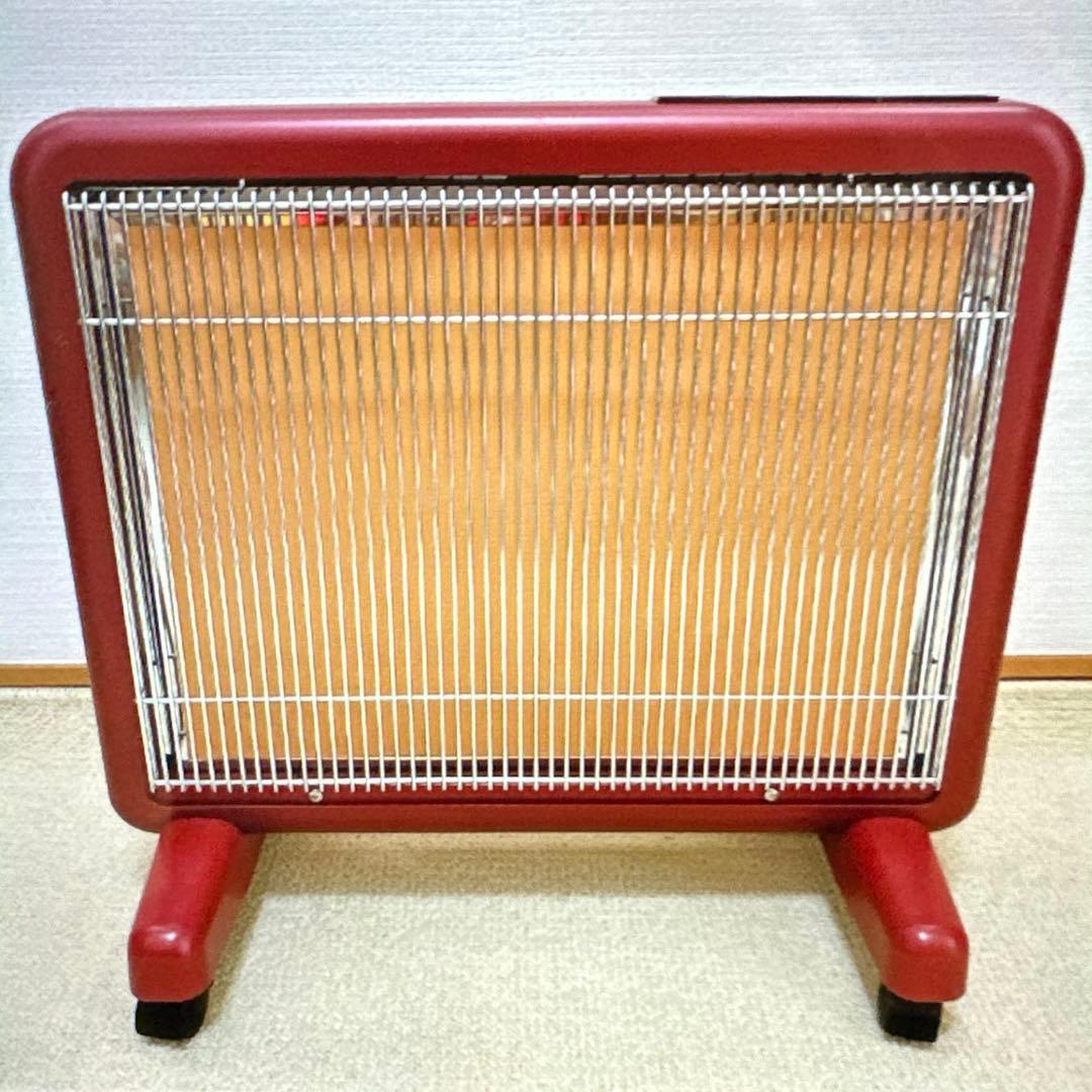 遠赤外線暖房器 サンルミエダイマー付 E800L-TM レッド