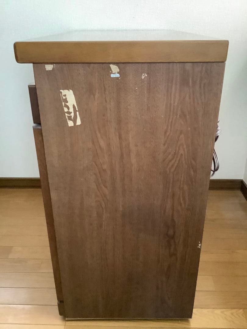 ☆送料無料　木製　サイドボード　キャビネット　リビング収納　88✕86✕47