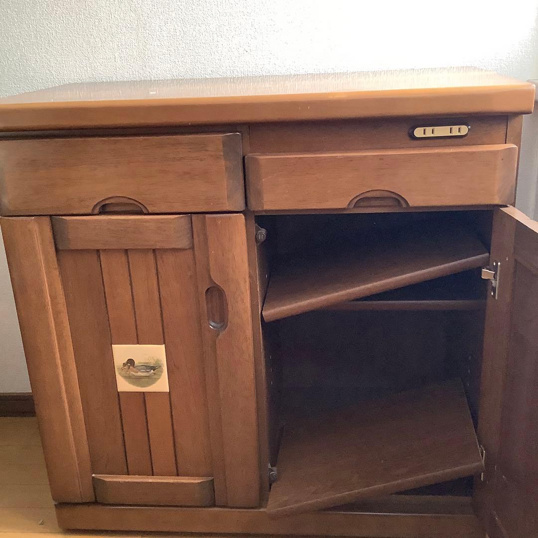 ☆送料無料　木製　サイドボード　キャビネット　リビング収納　88✕86✕47