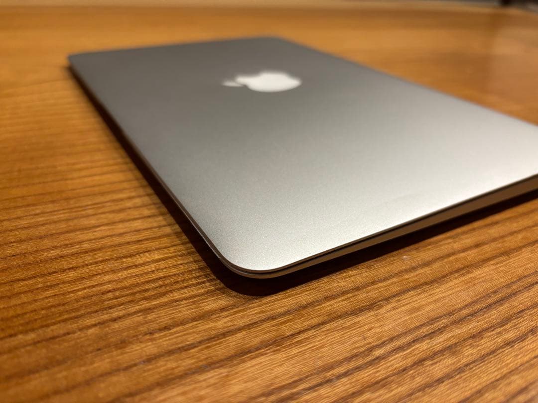 【美品】MacBook Air 11インチ Early 2014