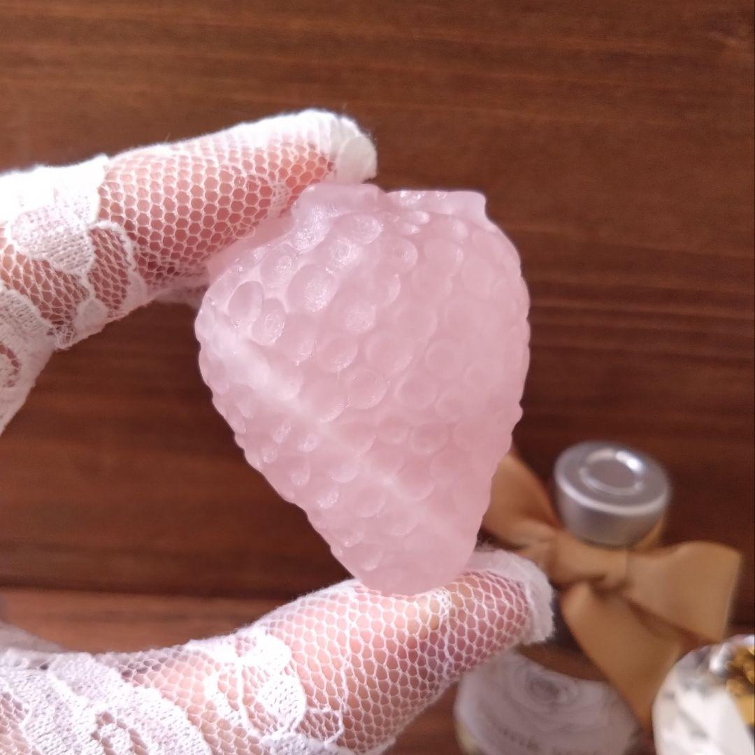 No.1232 つや消し マット フロスト ローズクォーツ 苺 オブジェ