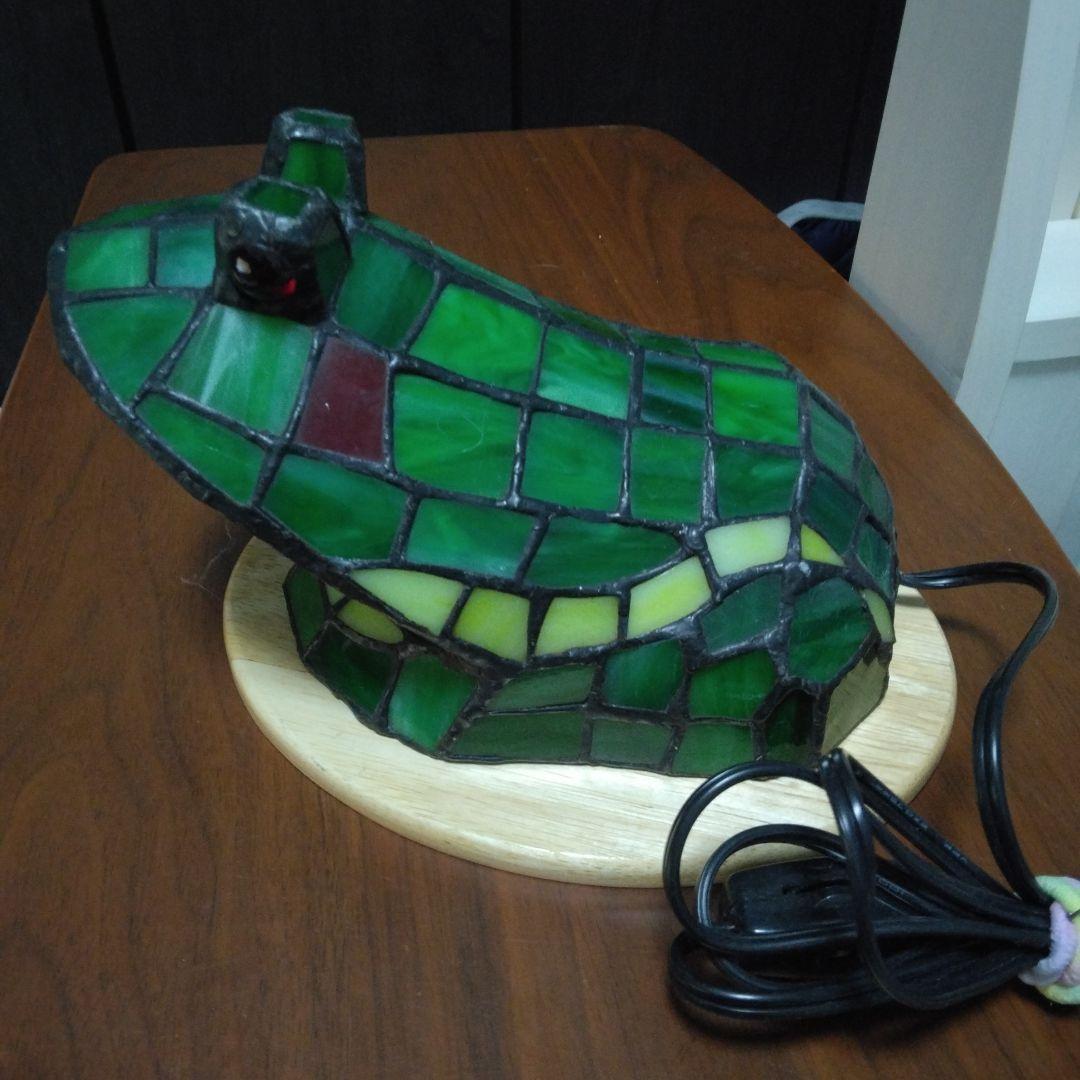 ステンドグラスカエルスタンド