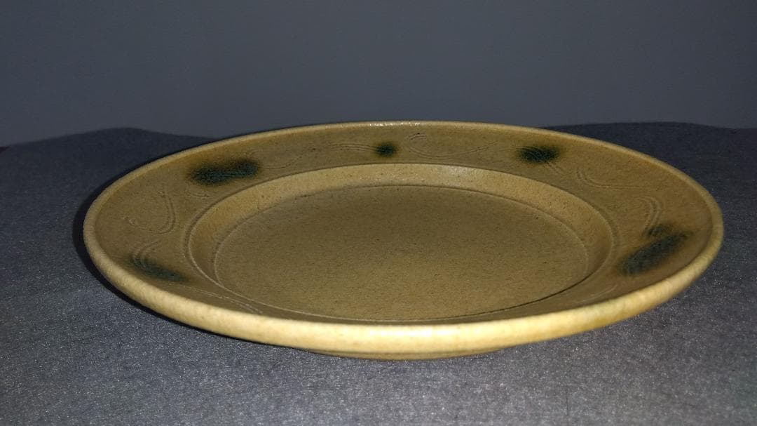 大嶋久興　美濃焼の名工　【子の日窯】　黄瀬戸「油揚げ手」希少美品逸品　大皿