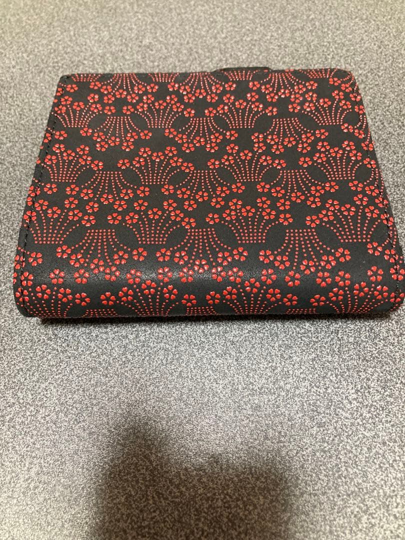 印伝二つ折りお財布