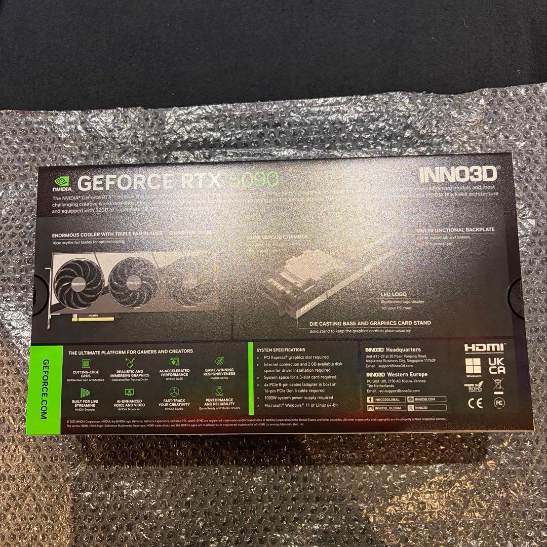 空飛ぶペンギン 新品未開封 ELSA GeForce RTX 5090