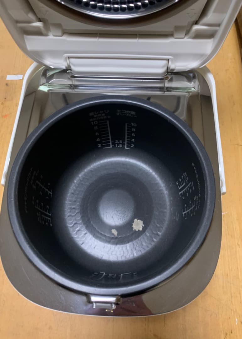 Panasonic IHジャー 炊飯器 SR-HX189