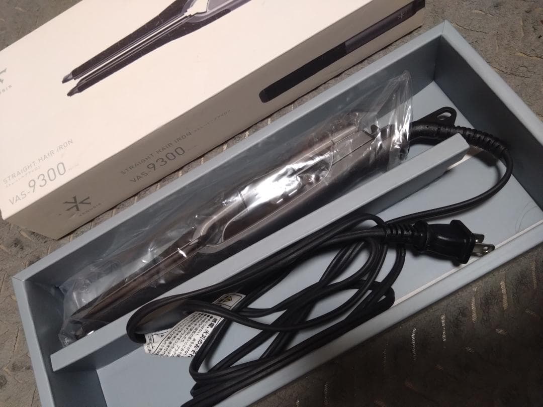 ＶＥＮＵＳＩＳヘアーストレートアイロン