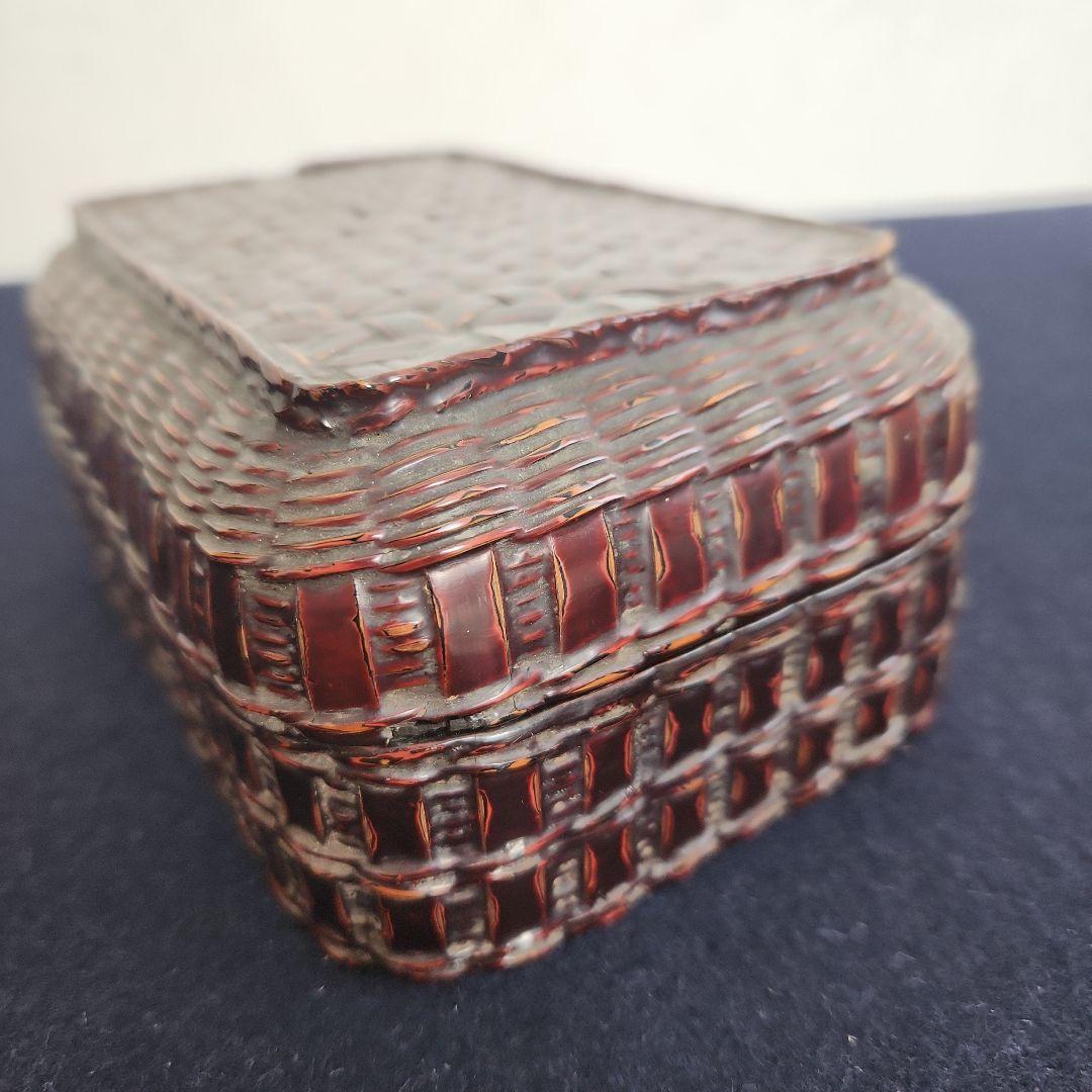 骨董品‥網代の箱