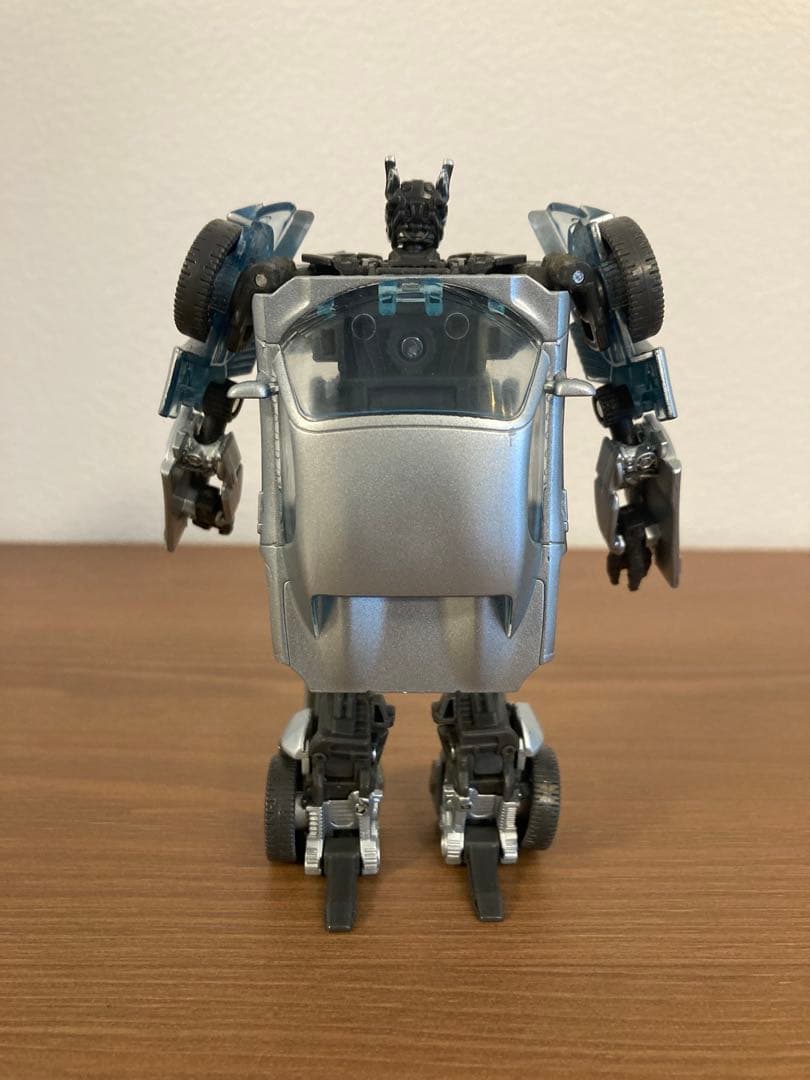 トランスフォーマー スタジオシリーズ オートボット ジャズ 海外版