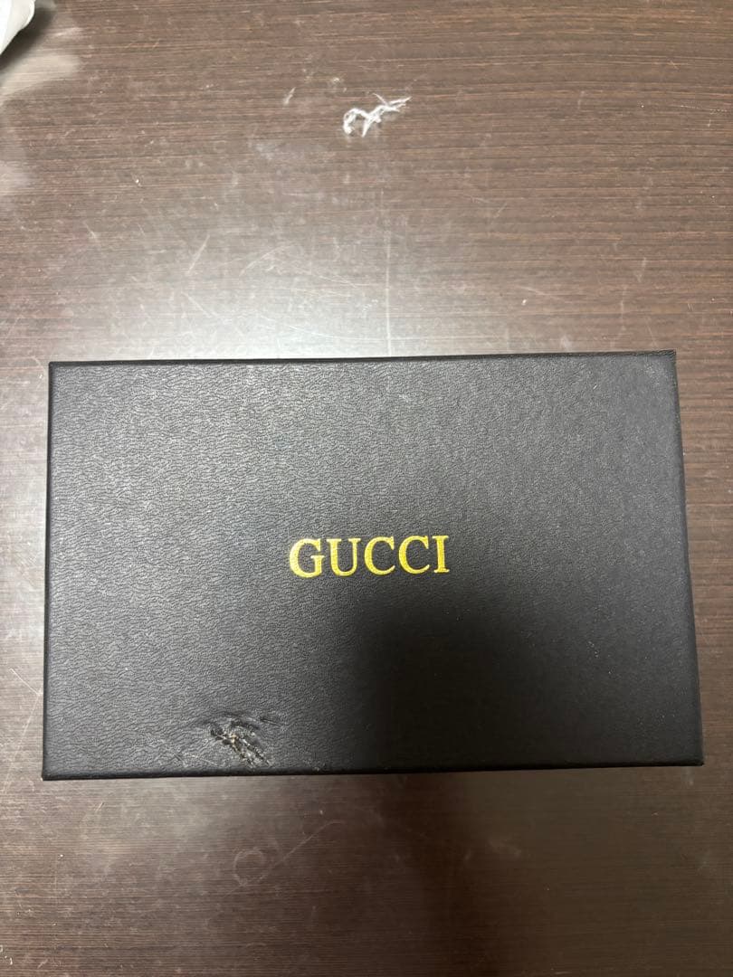 Gucci GGパターン 手帳型ケース ストラップ付き