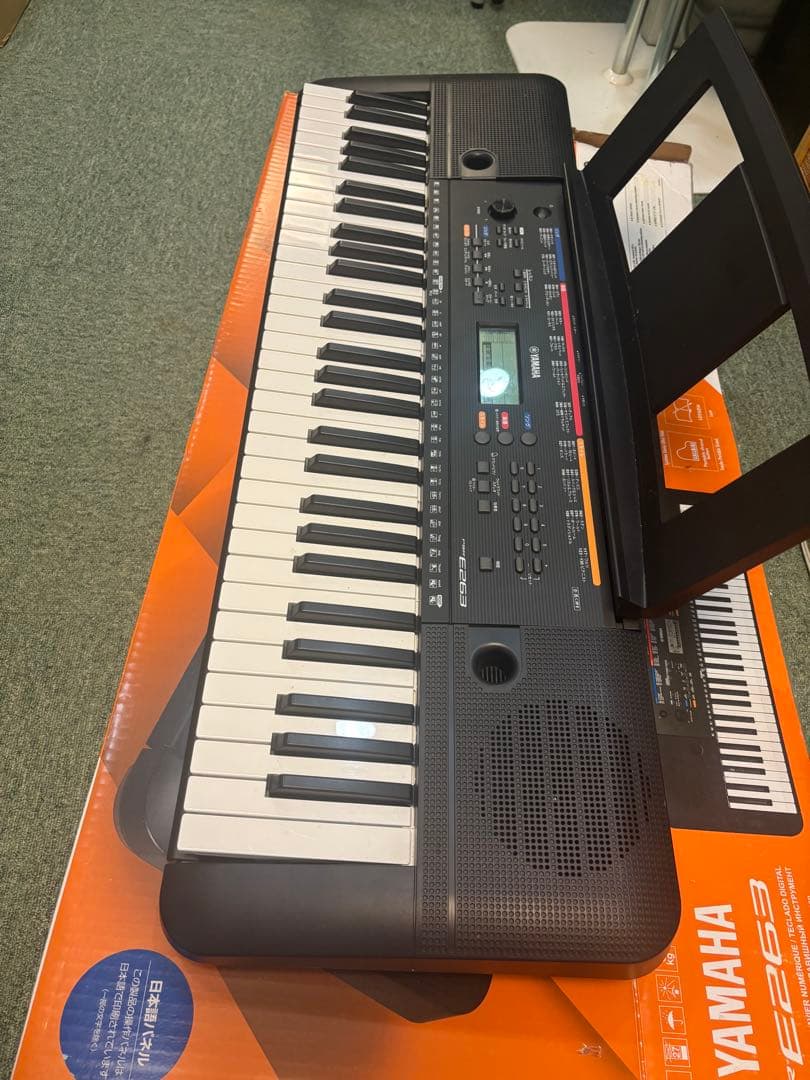 Yamaha PSR-E263 多機能キーボード61鍵