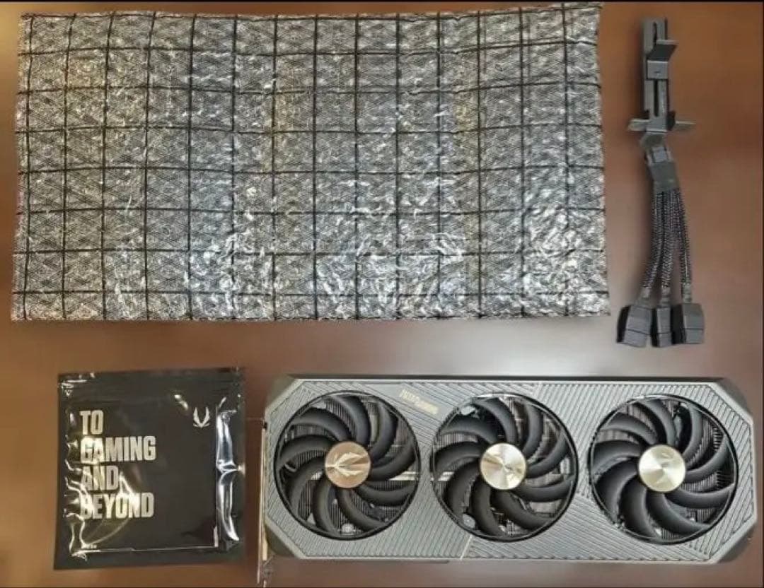 グラフィックボード・グラボ・ビデオカード ZOTAC GAMING GeForce RTX 5080 SOLID OC