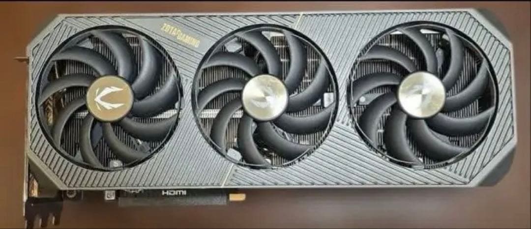 グラフィックボード・グラボ・ビデオカード ZOTAC GAMING GeForce RTX 5080 SOLID OC