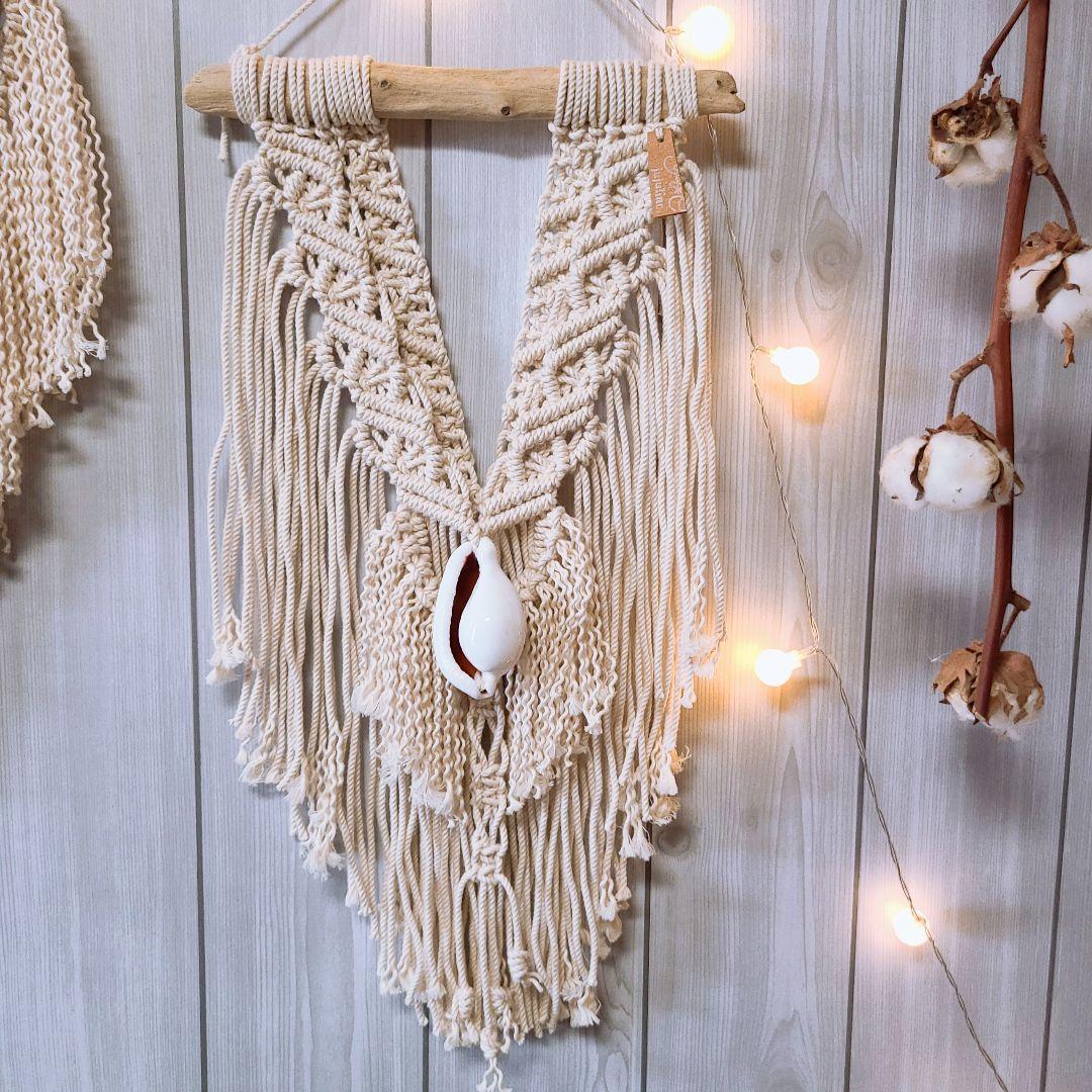 [20%offNO]72 ウミウサギのマクラメタペストリー