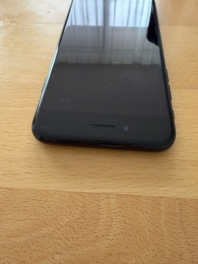 Apple iPhone7 本体　128GB ブラック