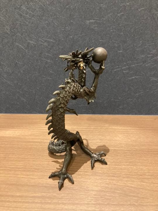 ☆龍の置き物☆