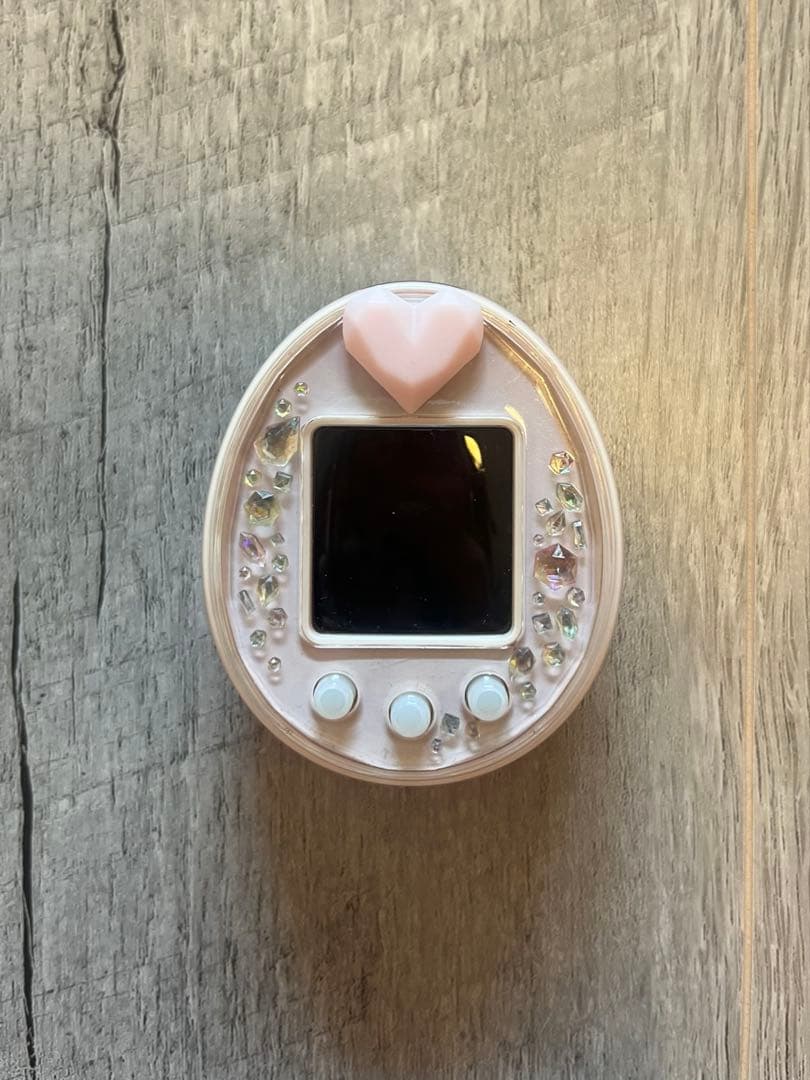 たまごっちピース　ピンク　ストラップ付き