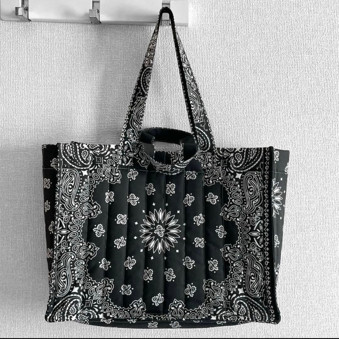 再販⭐︎キルトビッグトート　ブラック　 ペイズリー柄　ダブルハンドル