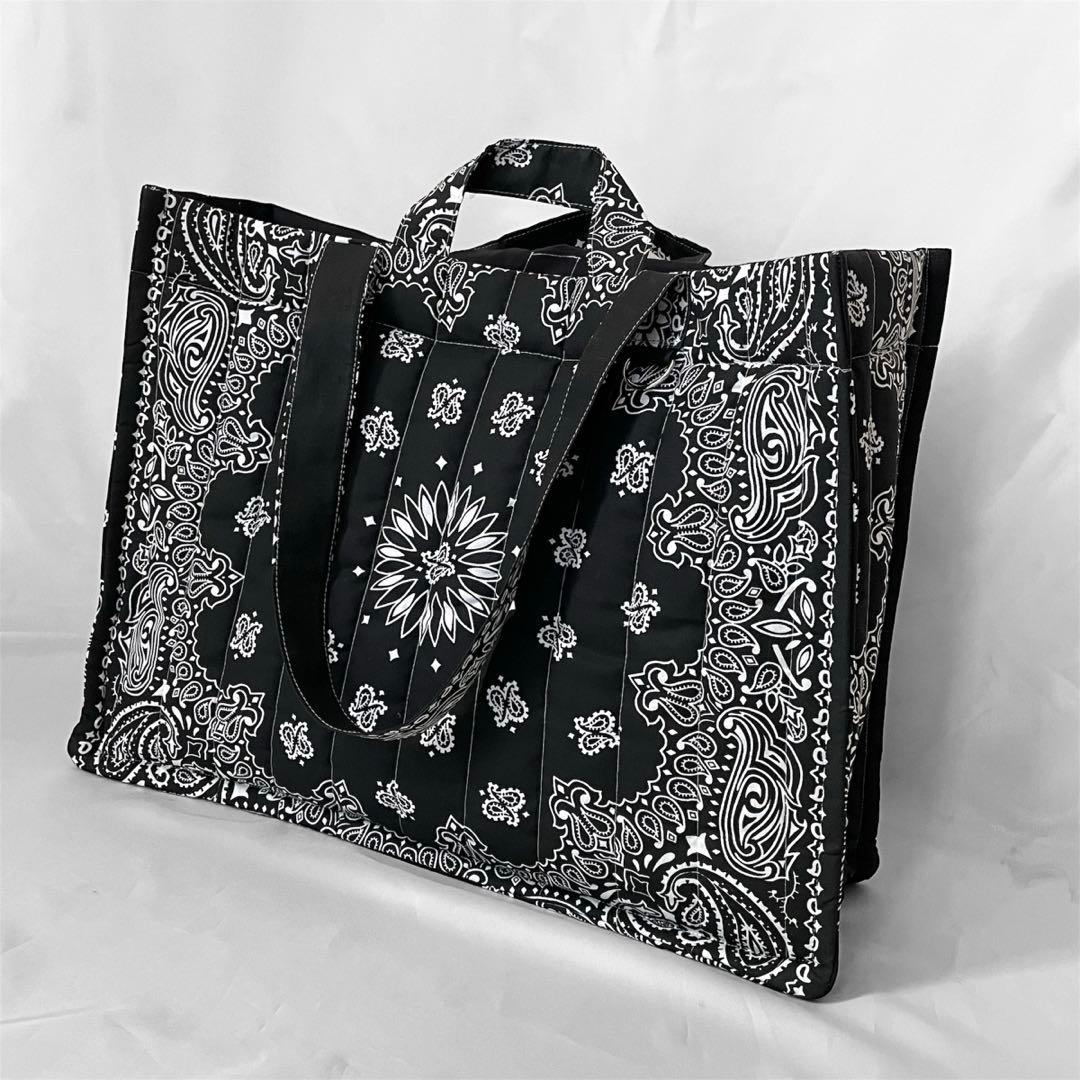 再販⭐︎キルトビッグトート　ブラック　 ペイズリー柄　ダブルハンドル