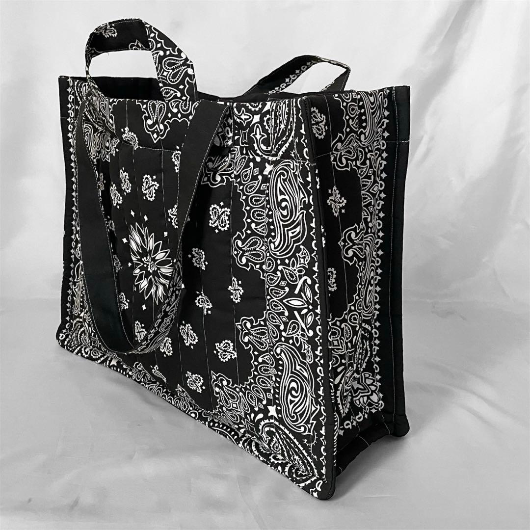 再販⭐︎キルトビッグトート　ブラック　 ペイズリー柄　ダブルハンドル