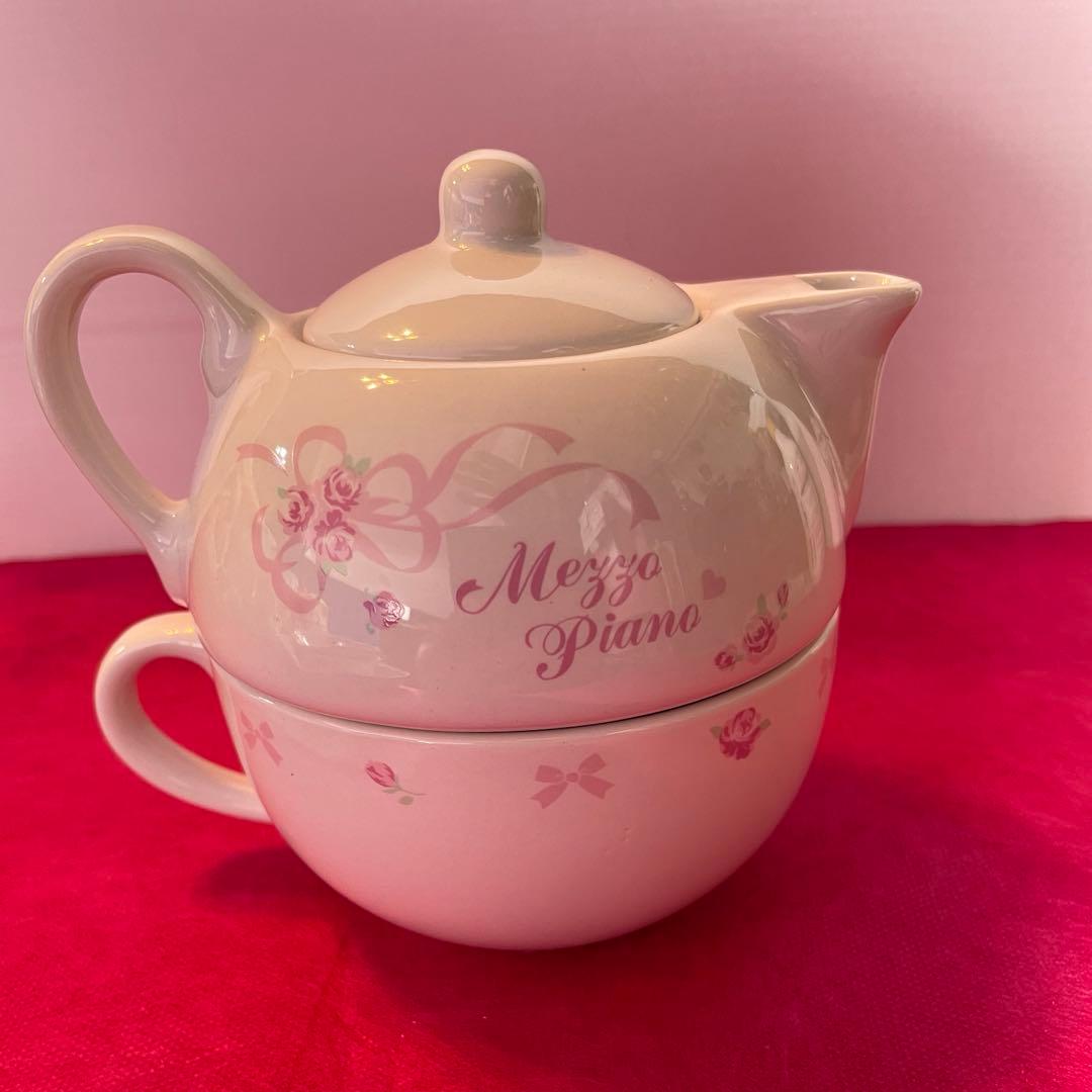 メゾピアノ　初期　ノベルティ　ティーポット　カップ　お皿　スプーン　お茶会セット