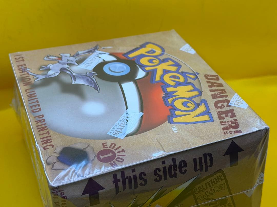 Sealed Pokémon 1st Edition Box / Wizards
