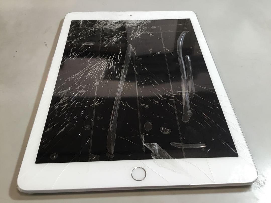 【早い者勝ち】電池最良好☆iPad6 第6世代 32GB WIFIモデル☆