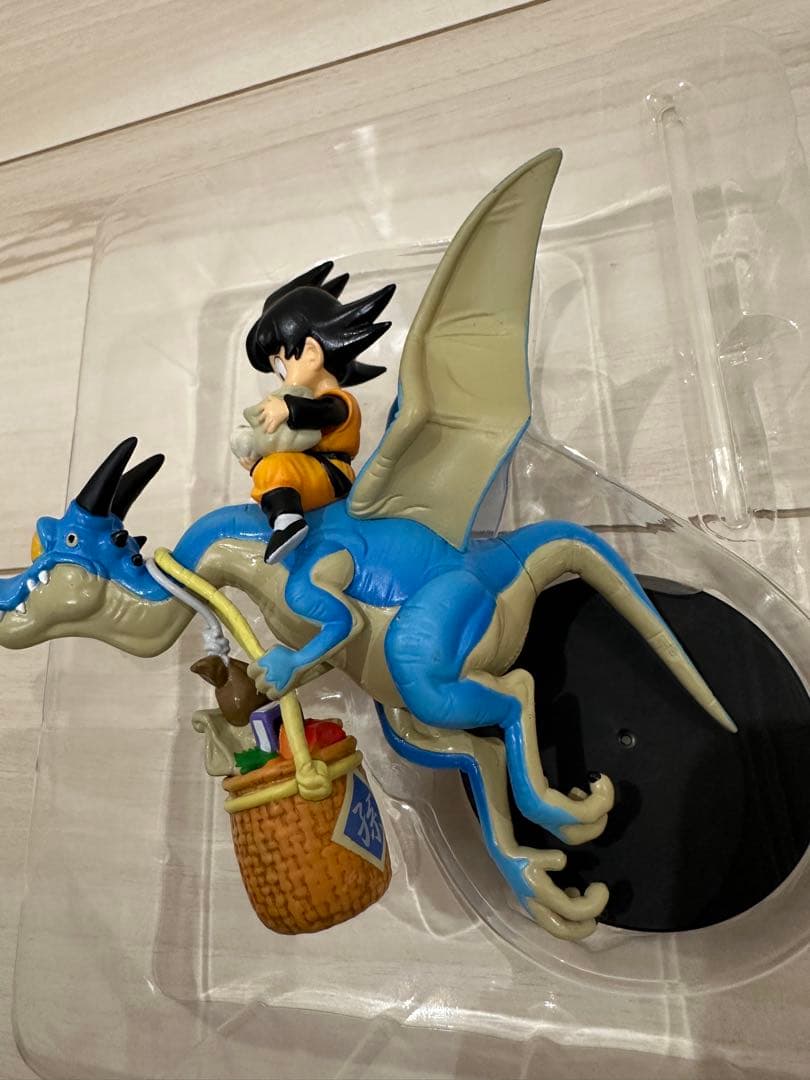 ドラゴンボール　フィギュア　ミュージアムコレクション　孫悟天　恐竜　八