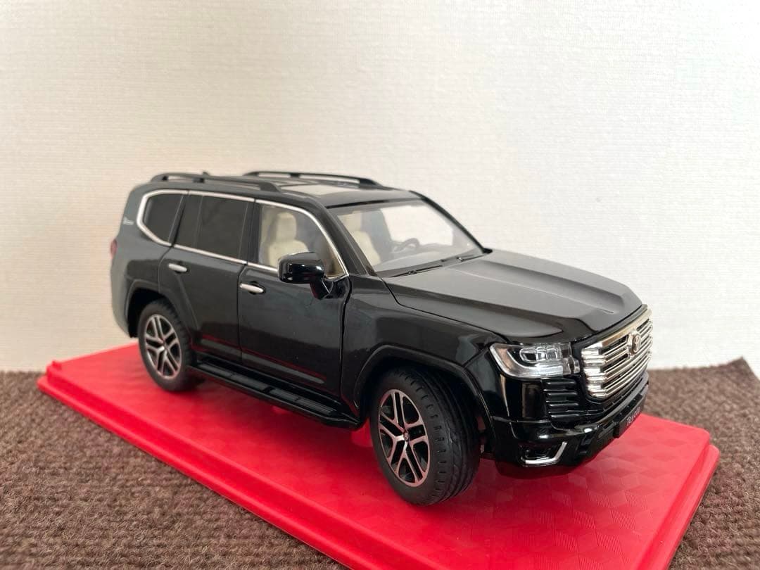 LANDCRUISERミニカー　1/24