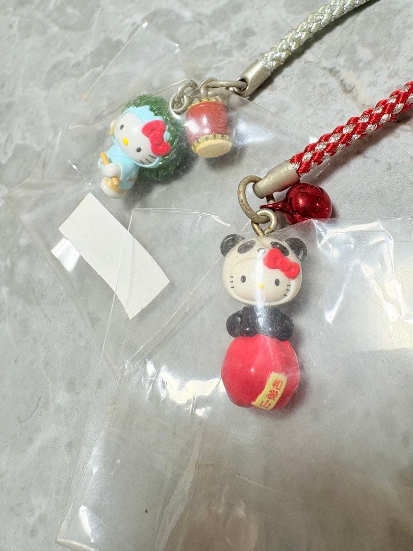 【まとめ売り】 ご当地キティ ストラップ 62個セット