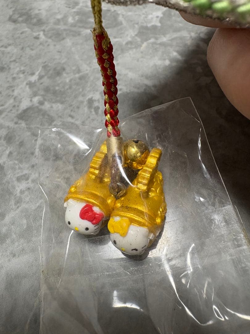 【まとめ売り】 ご当地キティ ストラップ 62個セット