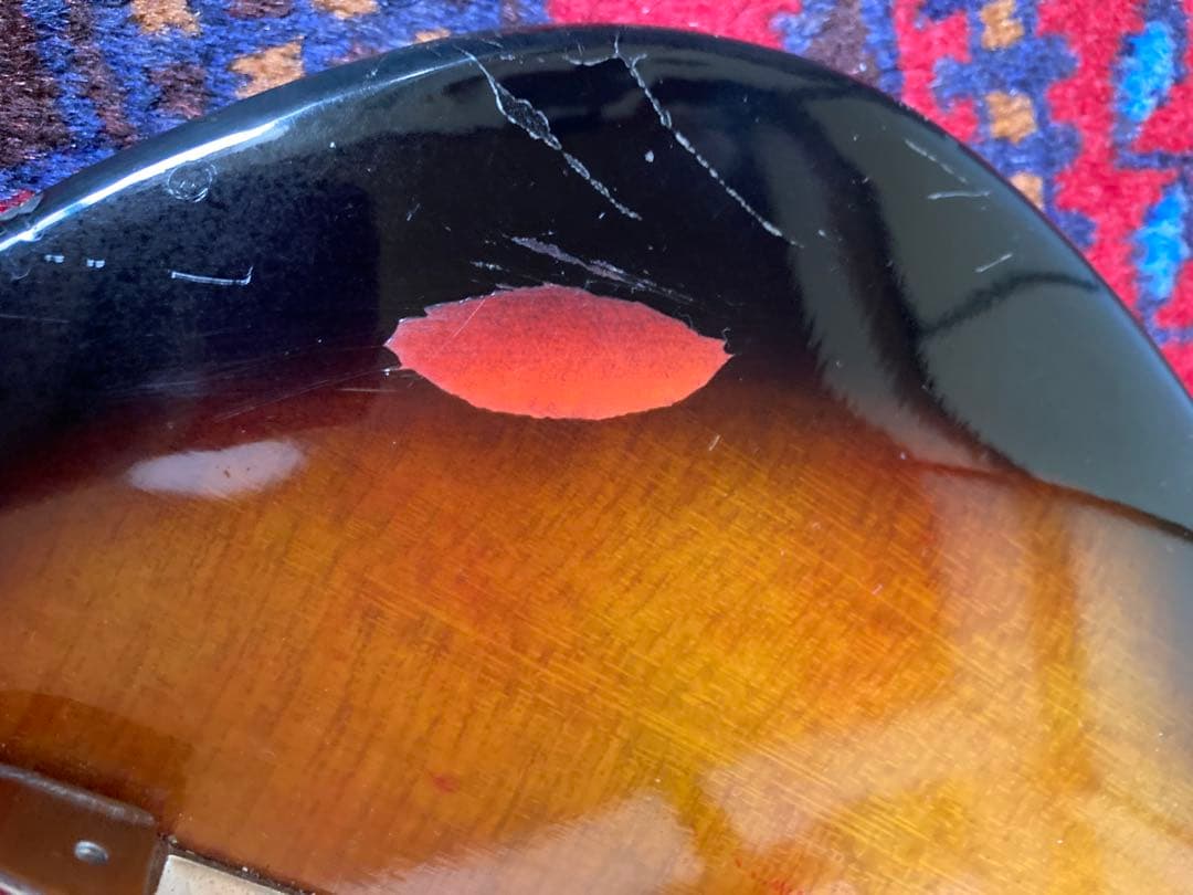 Kawai?坂井木工?ビザールギター