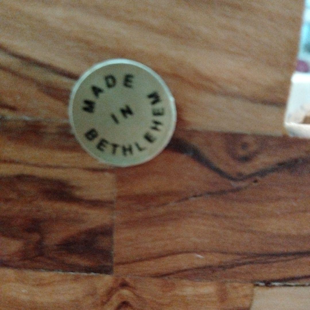 キリスト生誕のクリスマス飾り　オリーブ材　ベツレヘム製　手彫り人形と動物