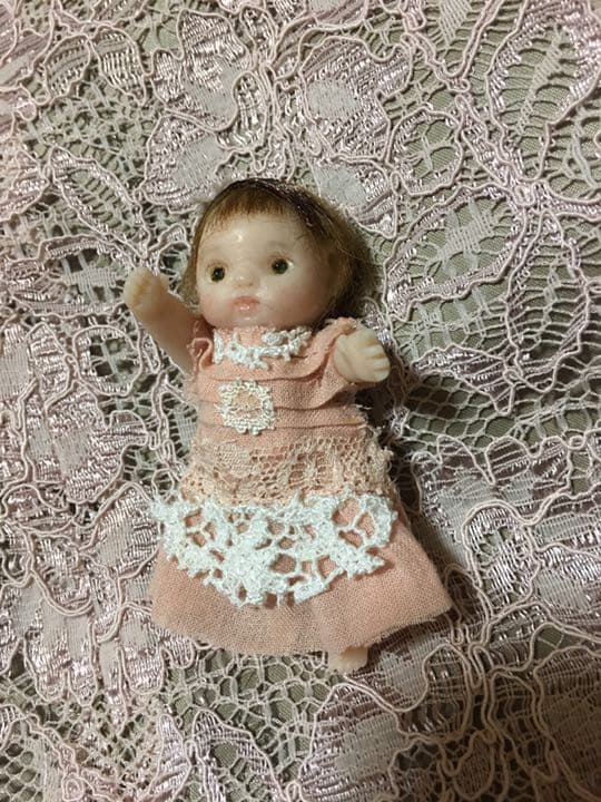 ☺︎︎ ハンドメイド  約7センチの女の子 ooak doll ✽.。.◇