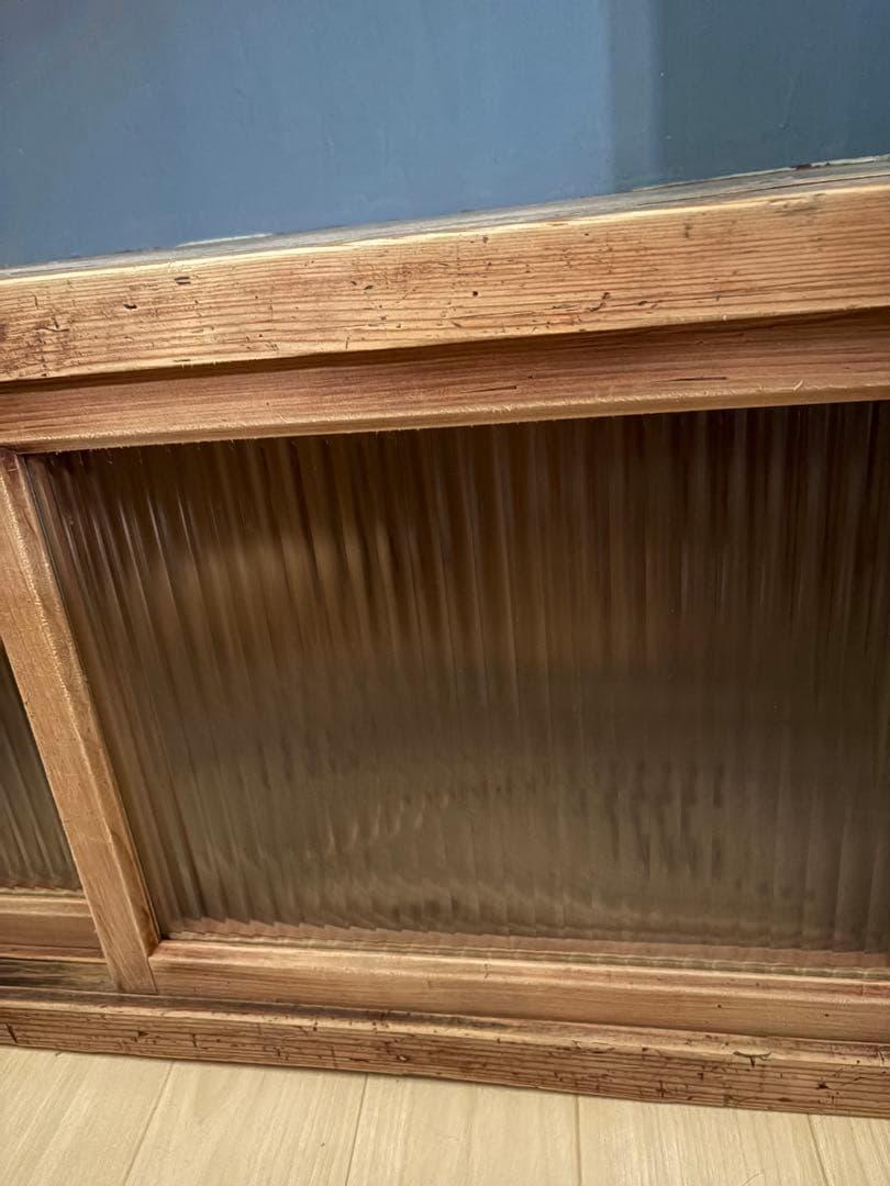 ヴィンテージ 古材　食器棚　コレクション棚　キャビネット