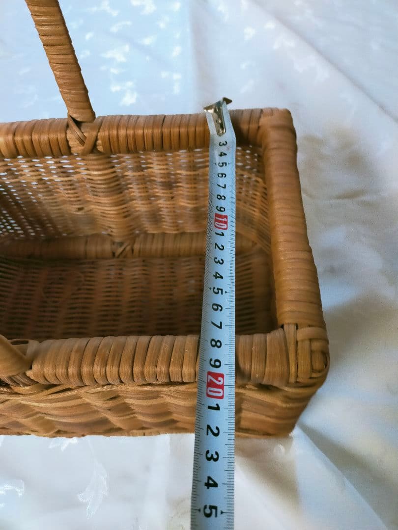 持ち手付きカゴ