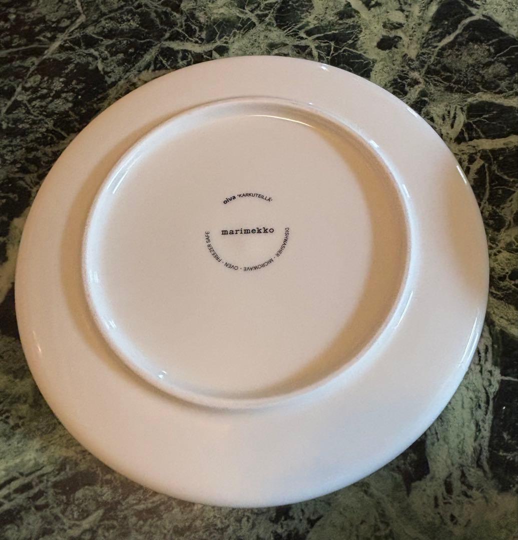 【廃盤】マリメッコKARKUTEILLA キッズ食器セット　動物柄