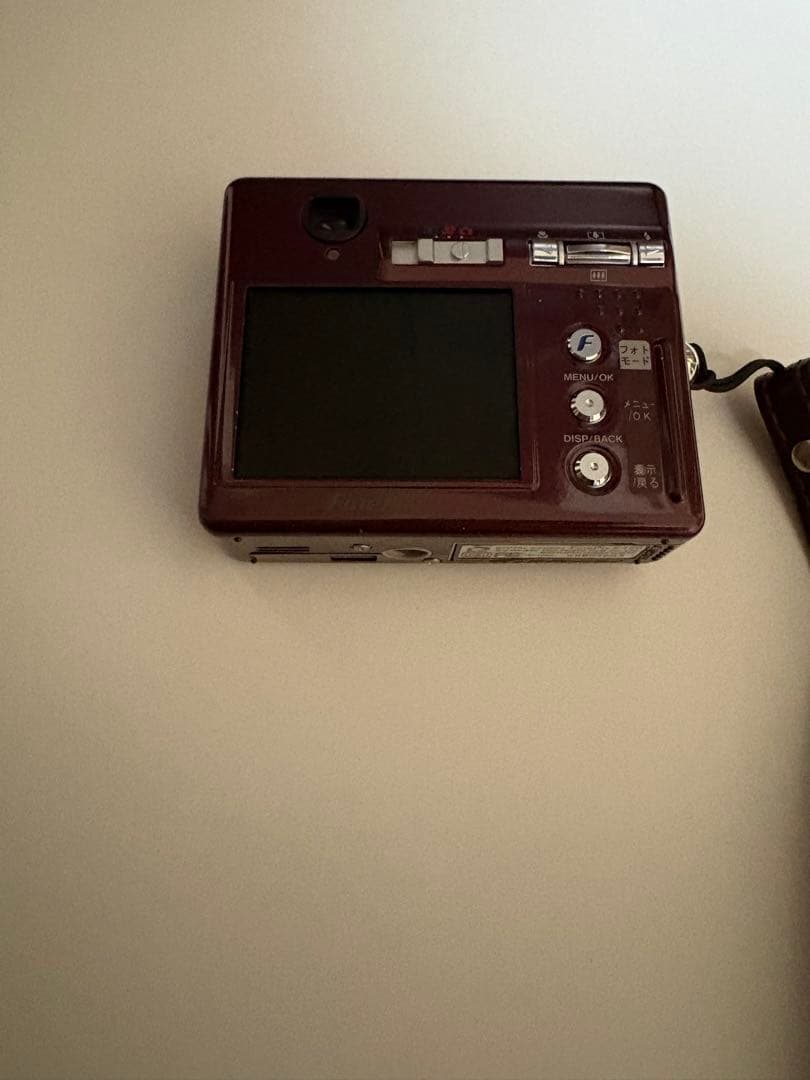 Fujifilm FinePix F440 コンパクトデジタルカメラ
