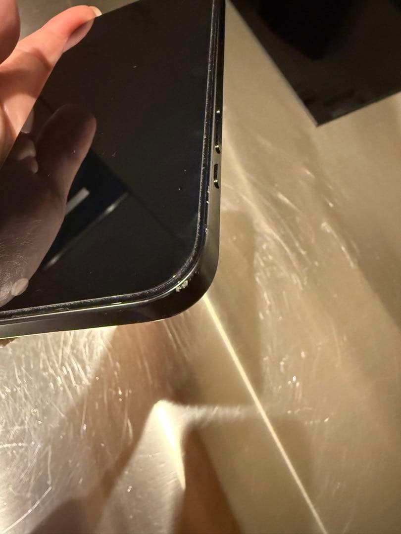 Apple iPhone 16Pro 1TB ブラックチタニウム