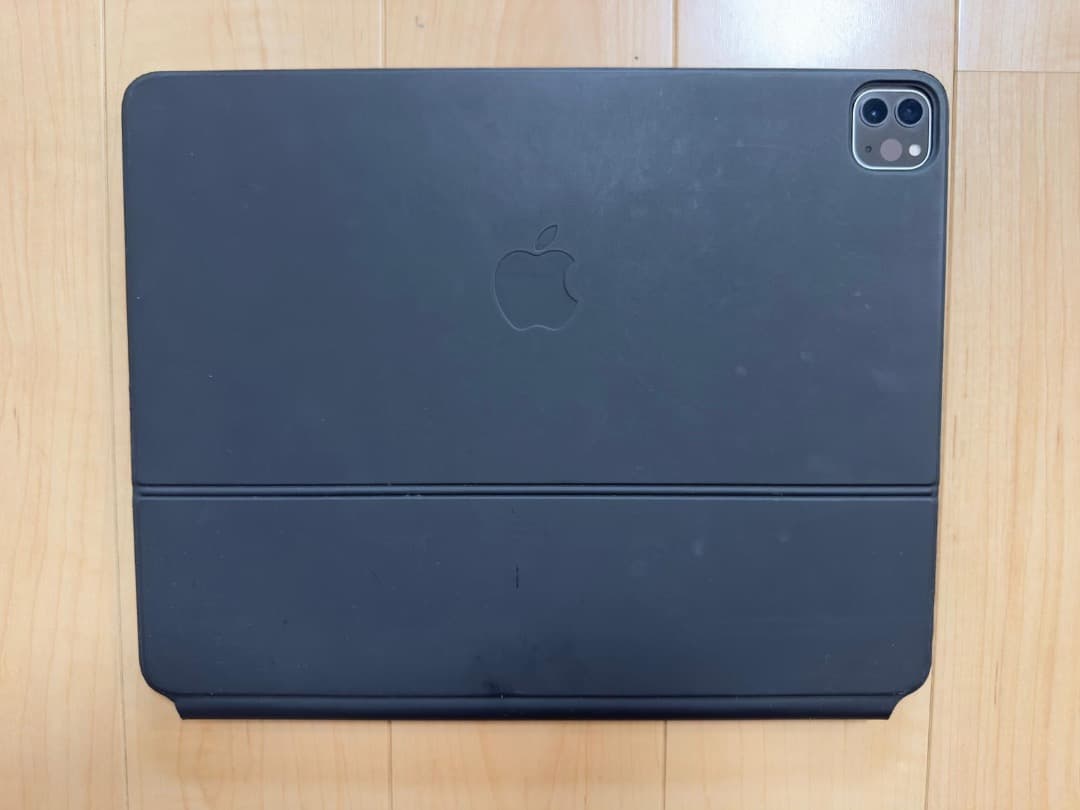 Apple iPad Pro12.9インチ Smart Keyboard付き