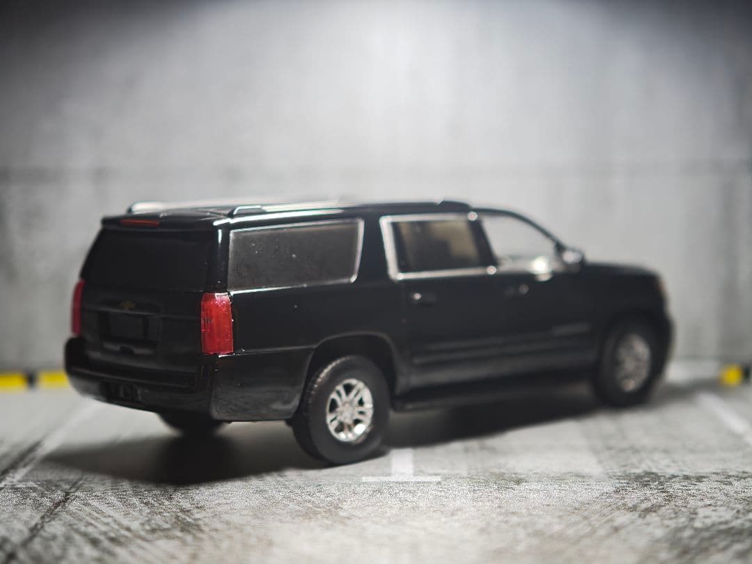 【2台セット】596model Chevrolet Suburban ブラック