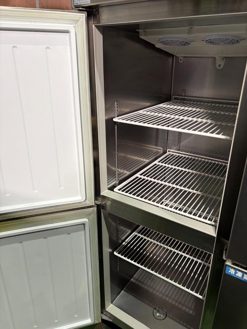 ダイワ　冷凍冷蔵庫　683S4