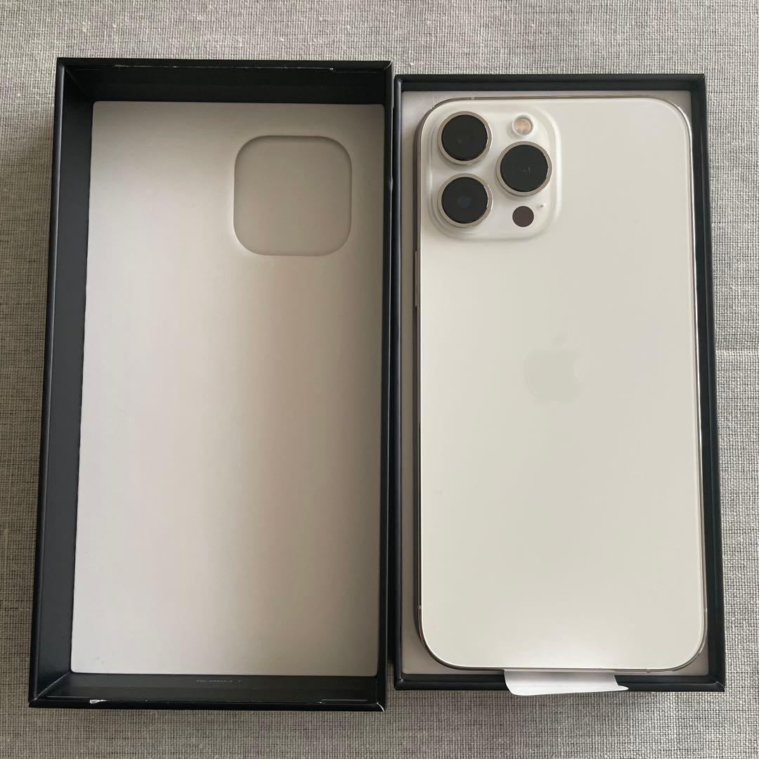 iPhone 13 Pro Max 256GB シルバー
