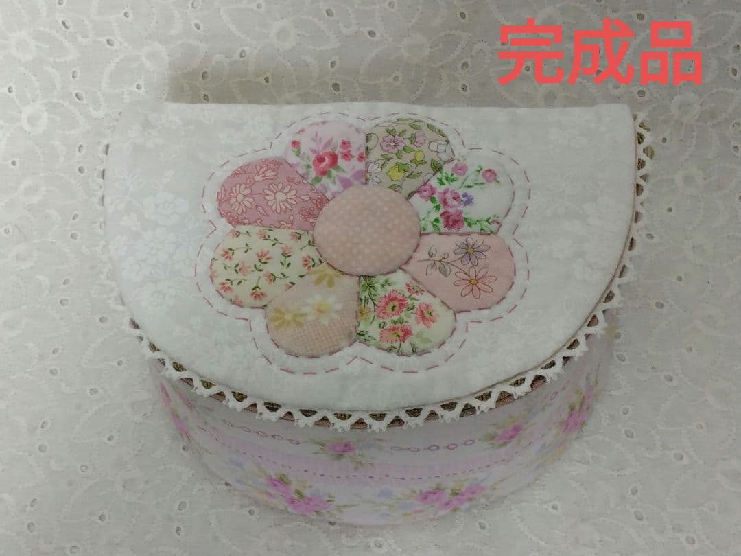 handmade◇完成品◇バッグ２点&半円のポーチ◇パッチワーク◇現品のみ